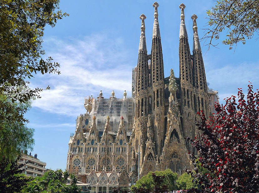 Gaudí in Barcelona - Sagrada Familia  