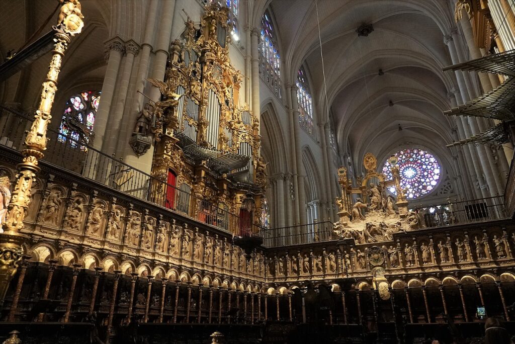 cathedral-of-toledo-interior