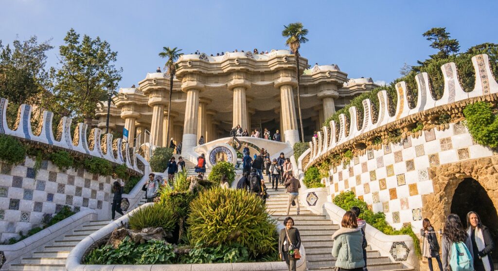 park-guell-stairs