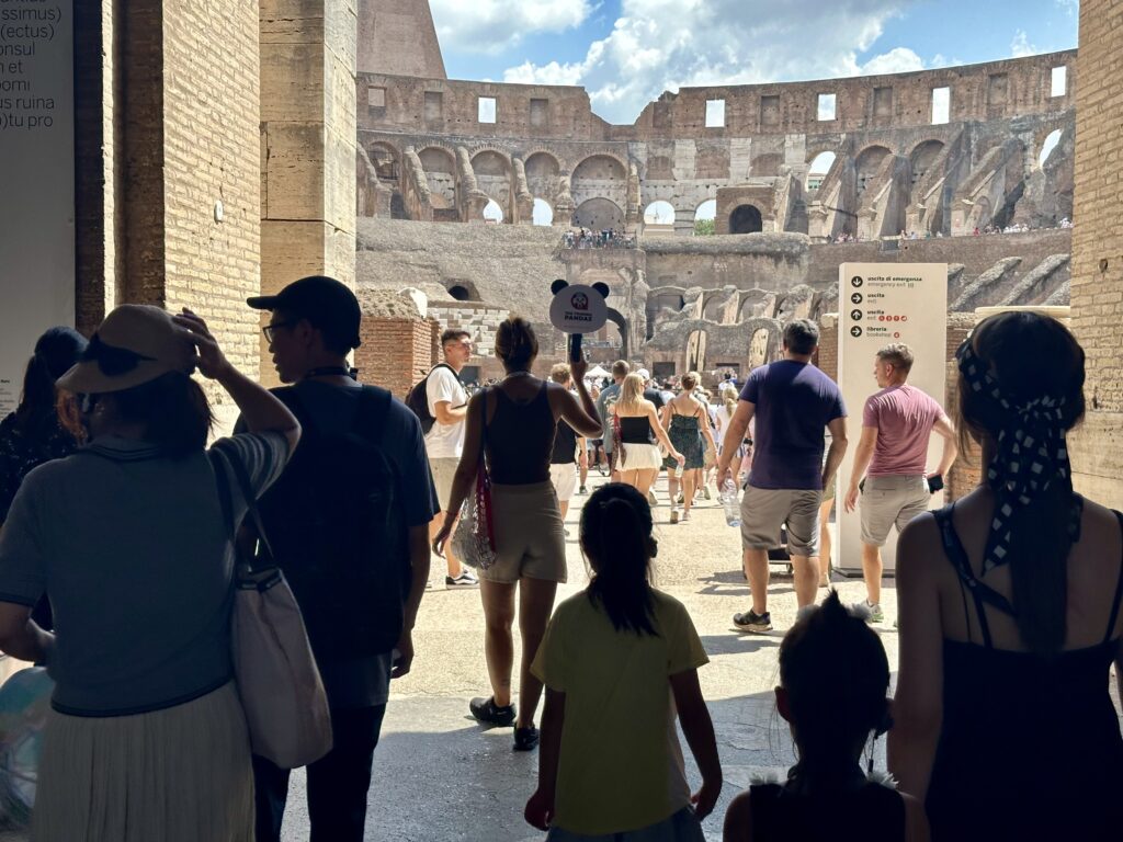 colosseum-tour-inner-ring-guide-the-touring-pandas