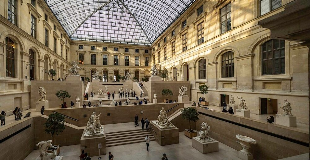 Cour Marly: Louvre Museum guided tour